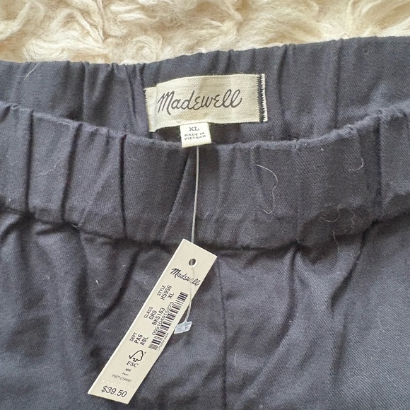 Madewell Pull On Shorts - Picture 7 of 7